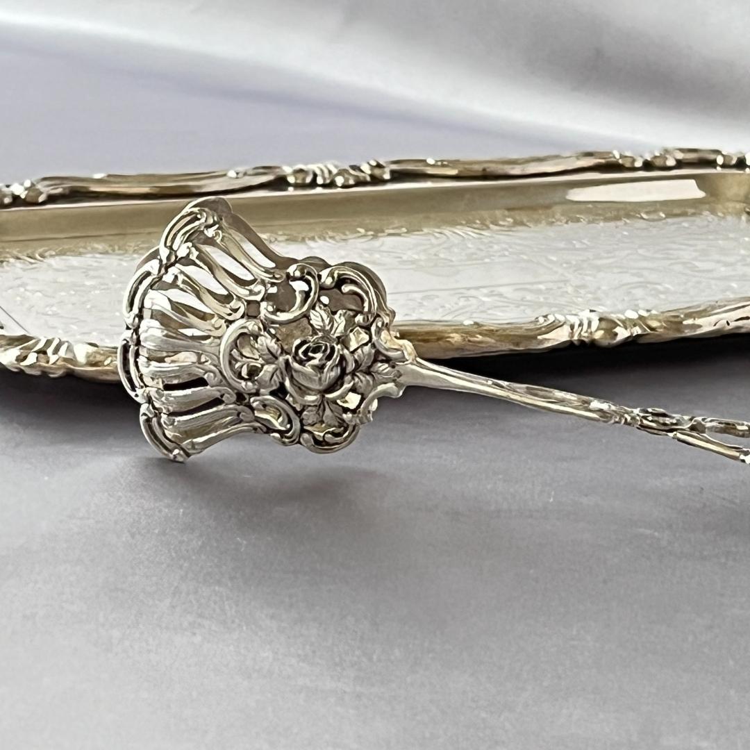 【ドイツ】薔薇の透かしのトング【純銀】ローズ 15cm