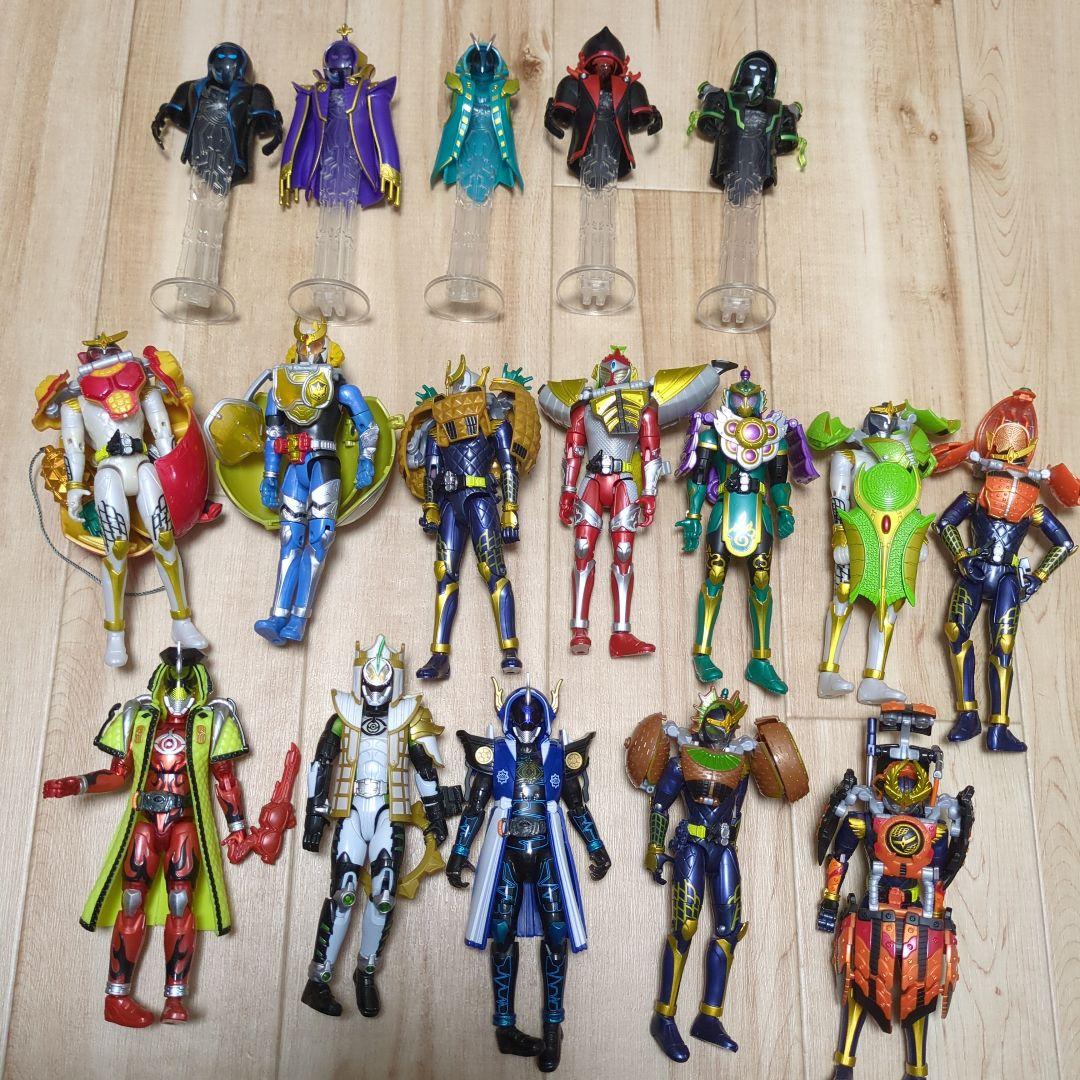 仮面ライダー　②　ゴースト　鎧武　チェンジシリーズ　まとめ売り