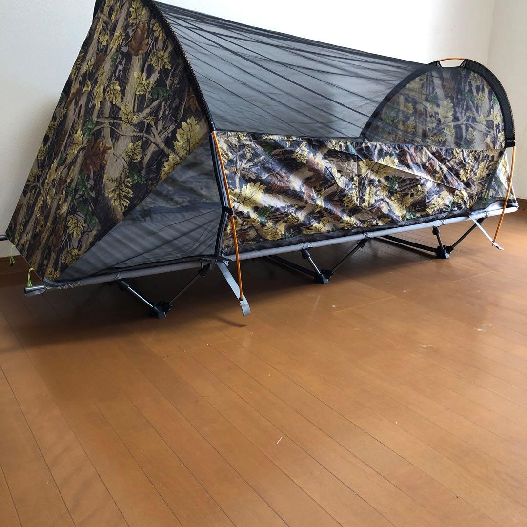 コット一体型ソロ用テント　折りたたみ式コットキャンプ