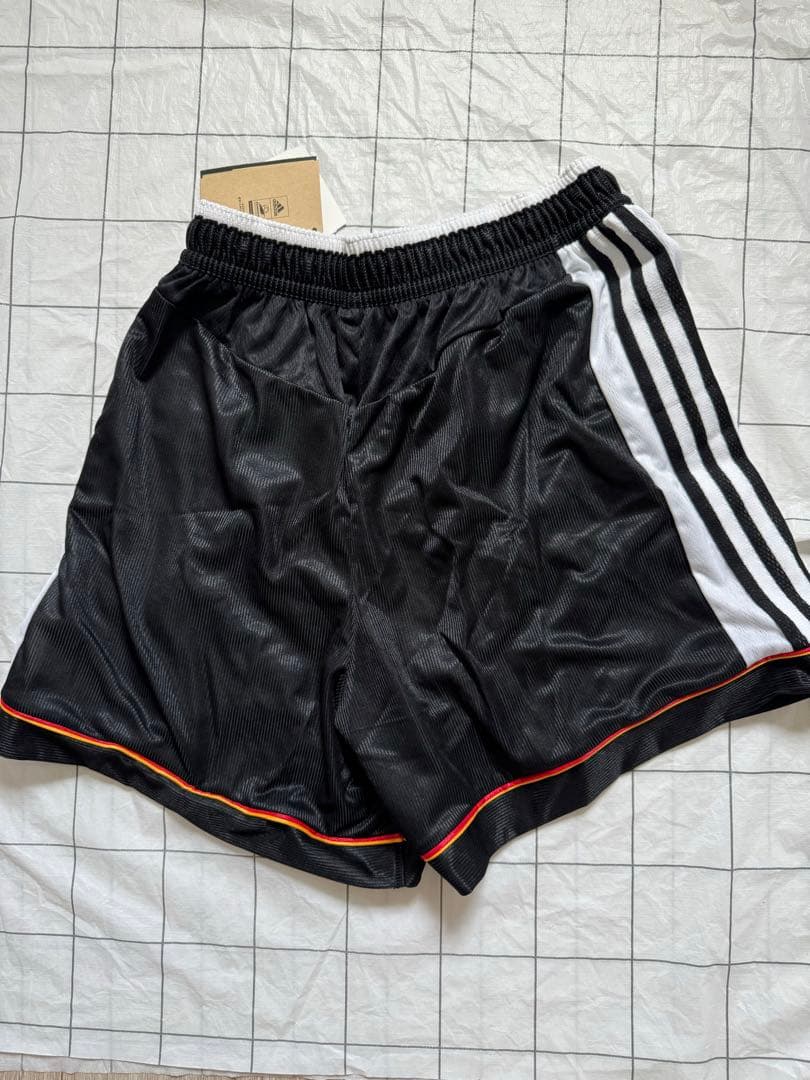 超激レア　adidas ドイツ代表　ショートパンツ　デッドストック　新品未使用品