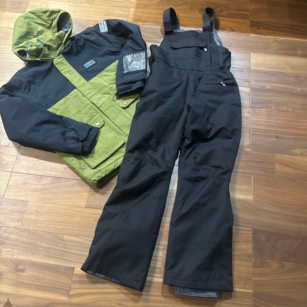 値下げ！RESEEDA キッズスノーボード　スキー　ウェア上下セット