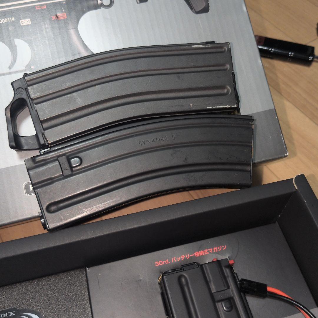 東京マルイ　次世代電動ガン HK416C カスタム　予備マガジン　リポバッテリー