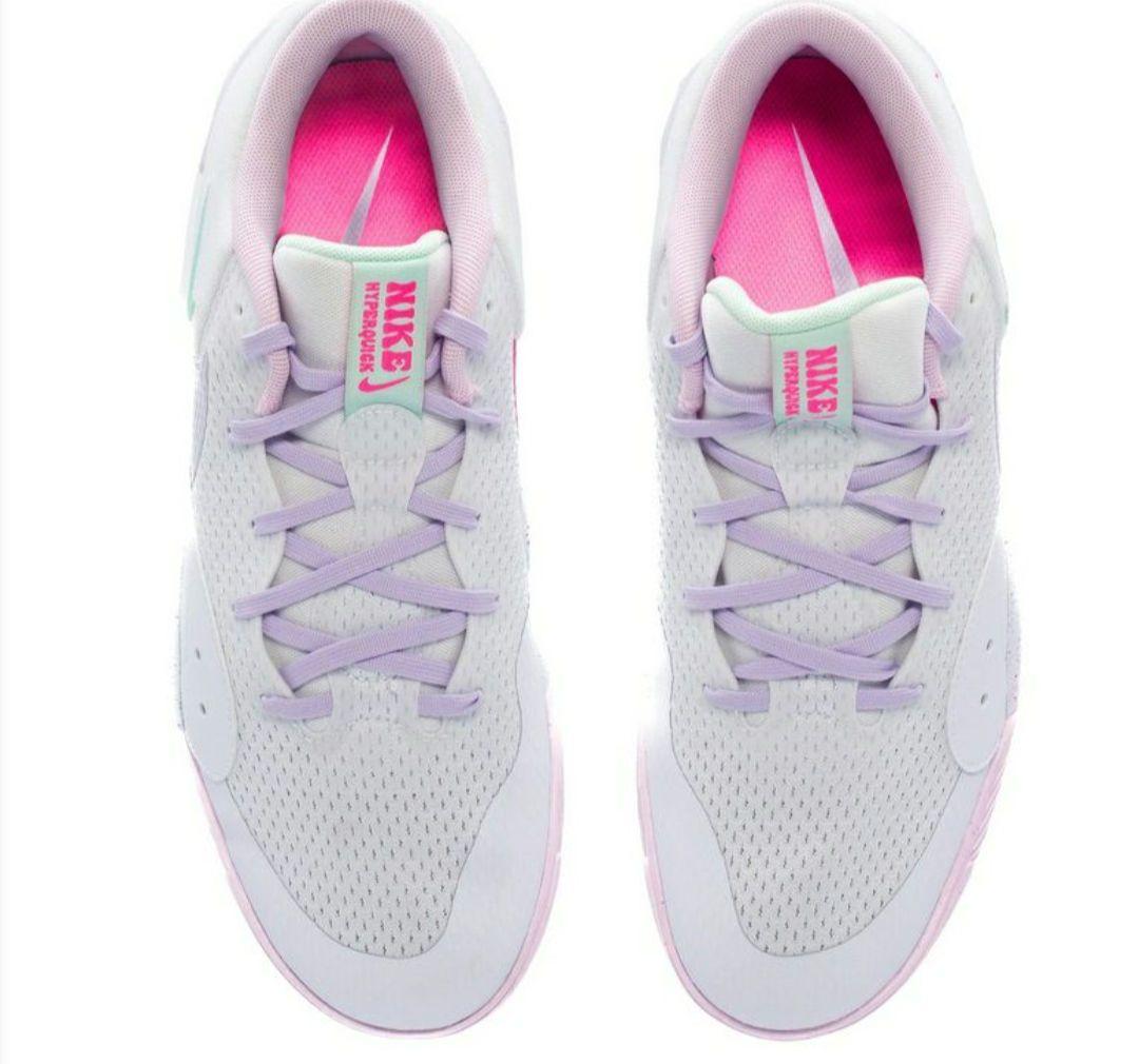 バレーボールシューズ　ナイキ ハイパークイック SE ホワイト ハイパーピンク