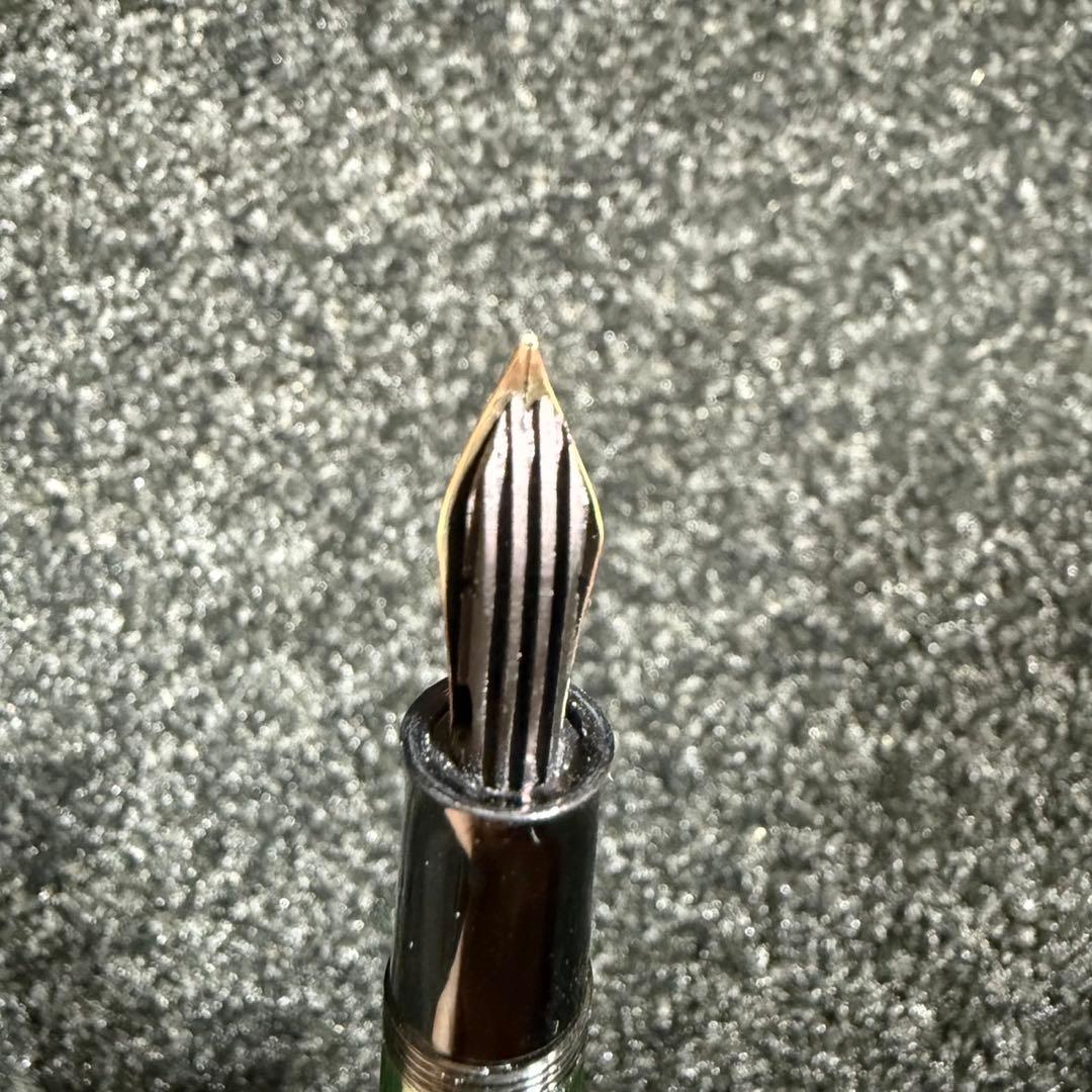 ペリカン　万年筆　PELIKAN　400　14C-585　GERMANY　黒色