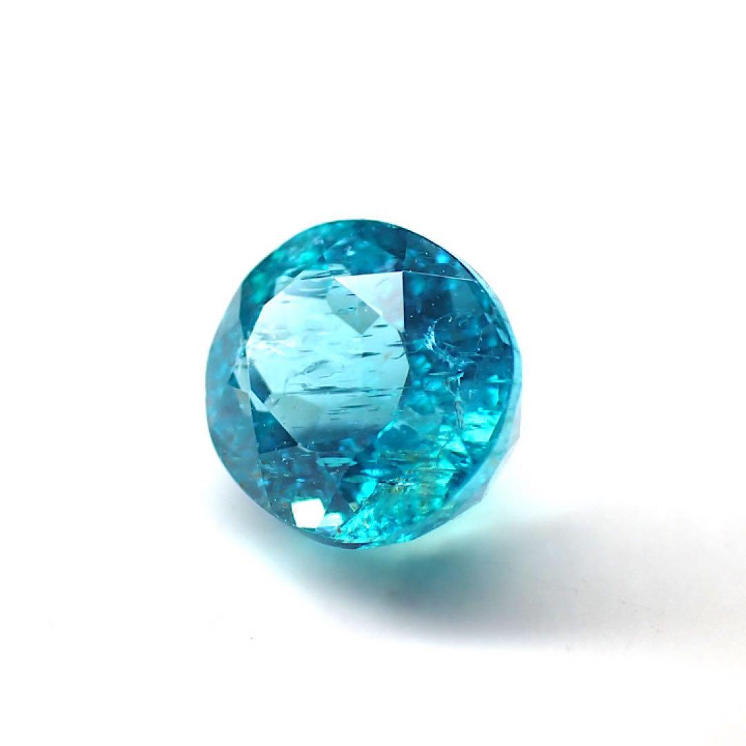 【ブラジル産】ネオンブルーアパタイト