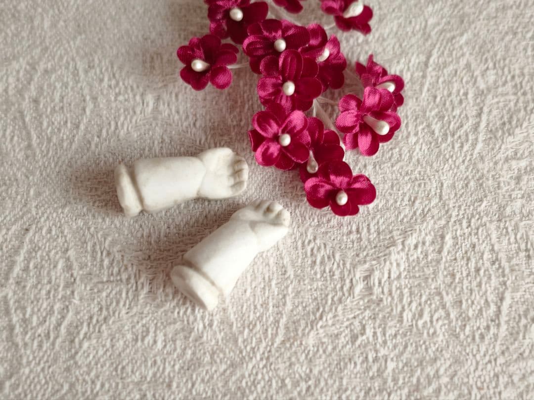 * vintage parts ୨୧ * 陶器の小さな 手 ハンド