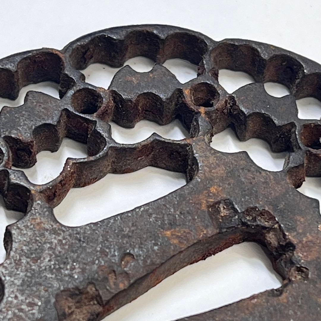 一点もの　鍔　刀装具　日本刀鍔　縁起物　古美術　年代物