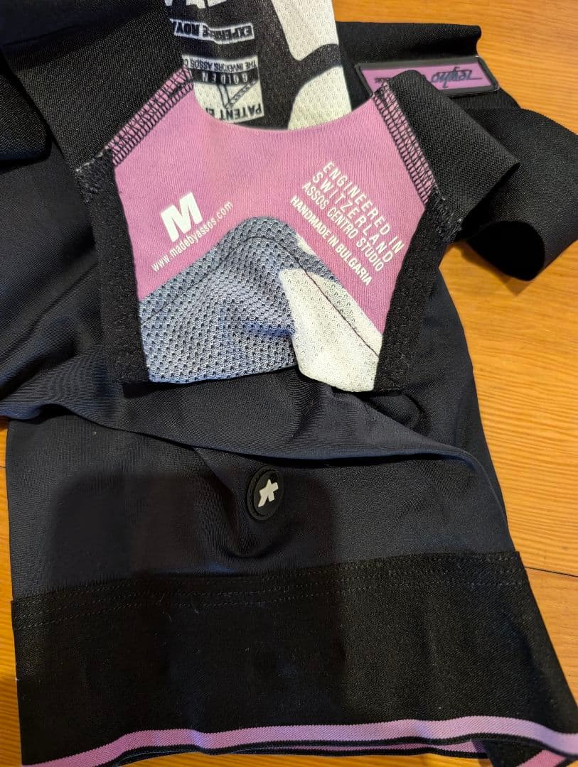 ✨ASSOS✨アソス エキップ assos S EQUIPE 　ビブショーツ　M