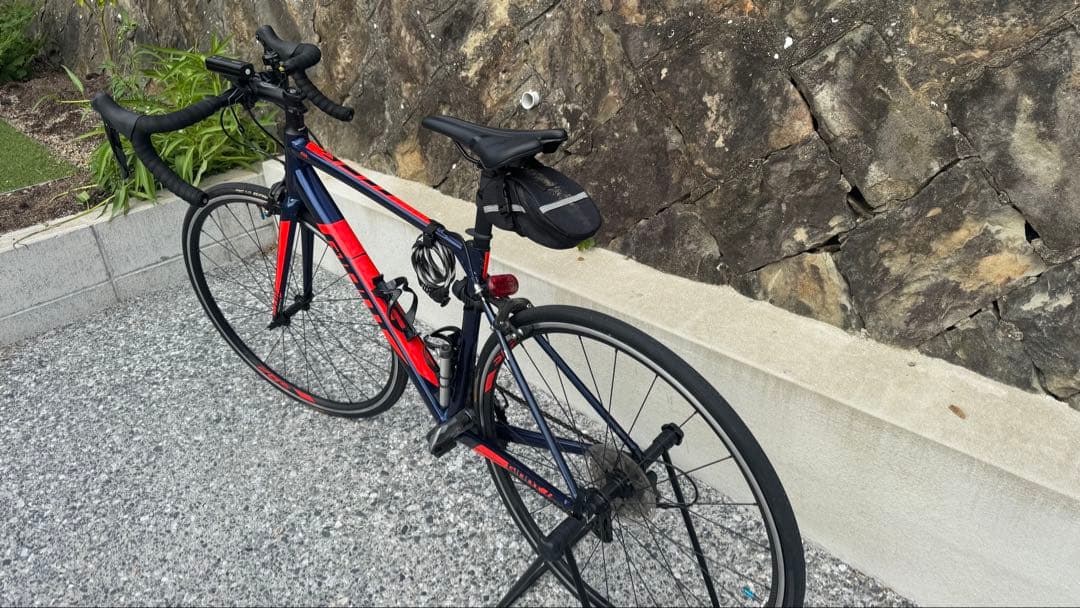 ま*り様 （送料込）GIANT TCR SL2 ロードバイク　⭐︎すぐ乗れます⭐