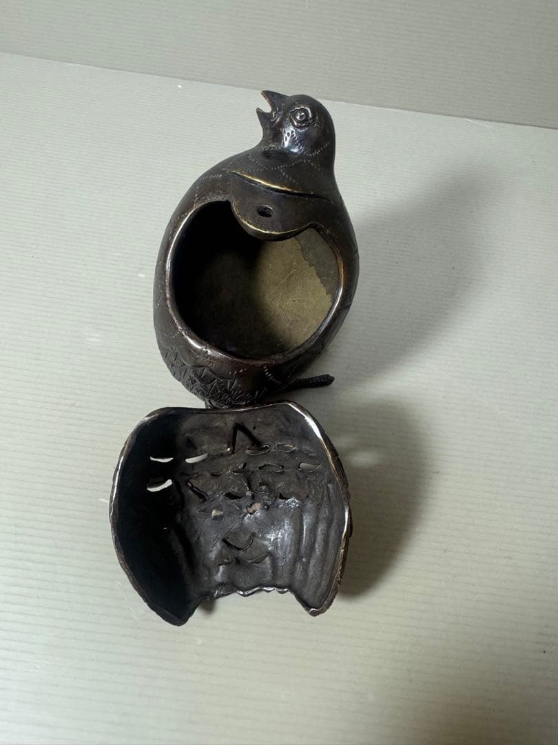 2138  中国古玩・古銅・乾隆年製銘・鶉・香炉・置物　時代物