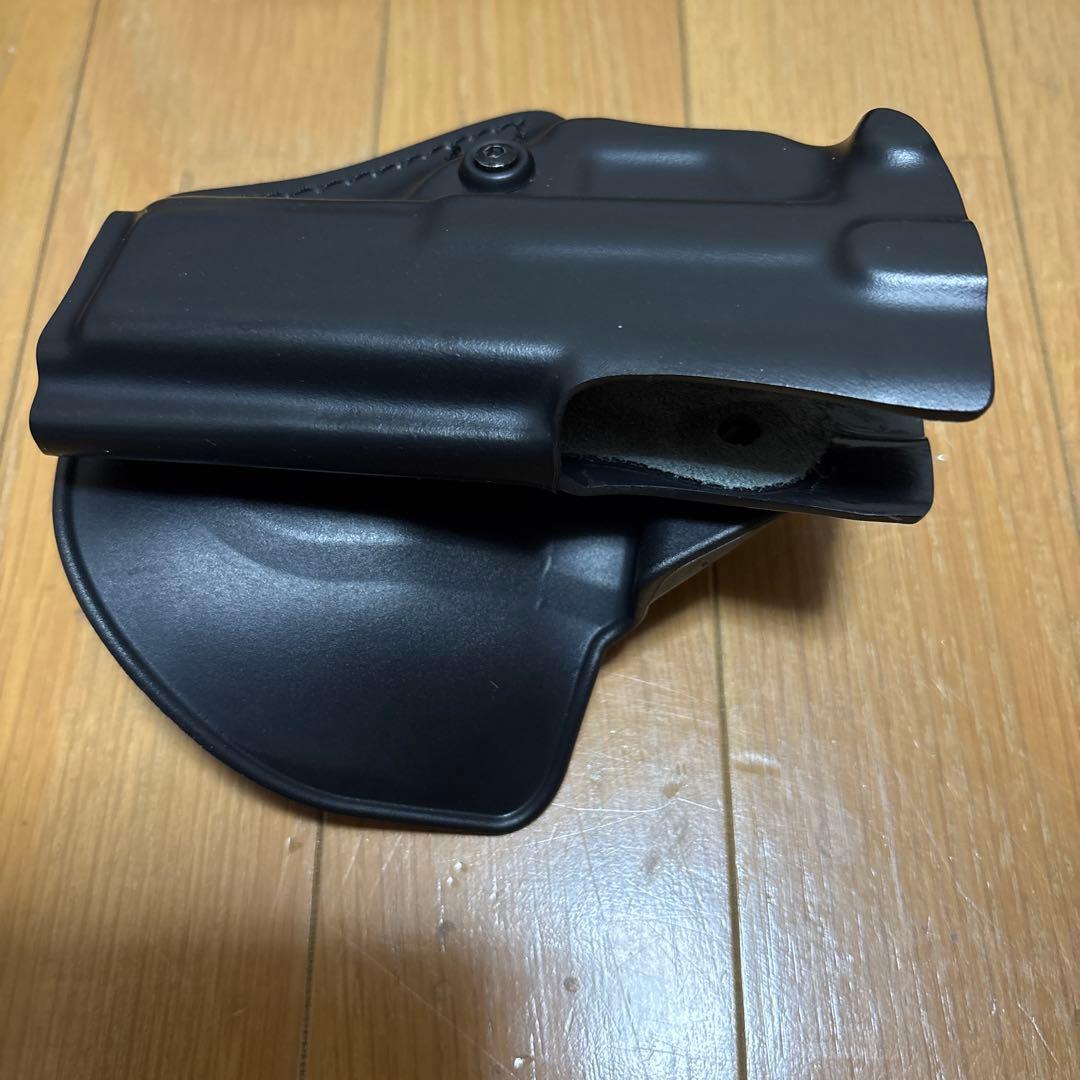 グロック17 gen5(中古品) サファリランドホルスター(中古品)