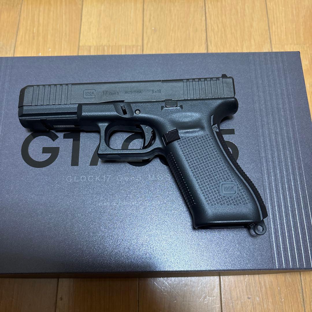グロック17 gen5(中古品) サファリランドホルスター(中古品)