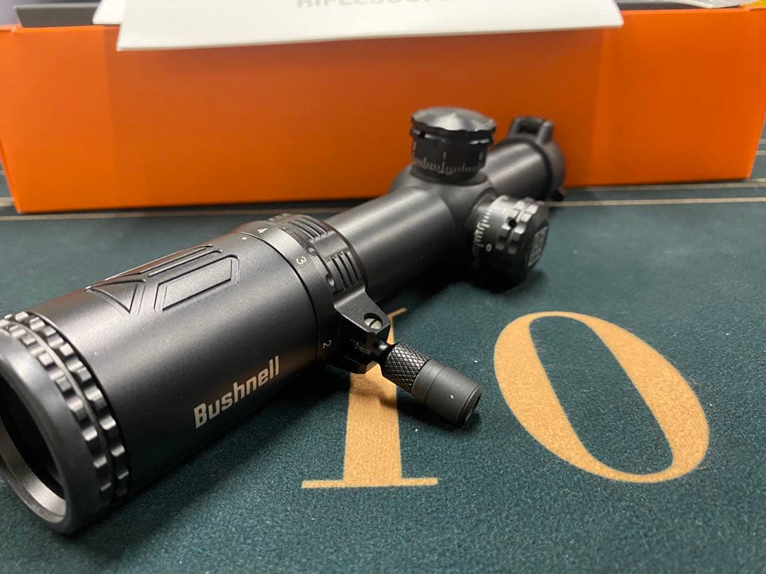 実物　ブッシュネル ショートスコープ AR OPTICS 1-4x24mm