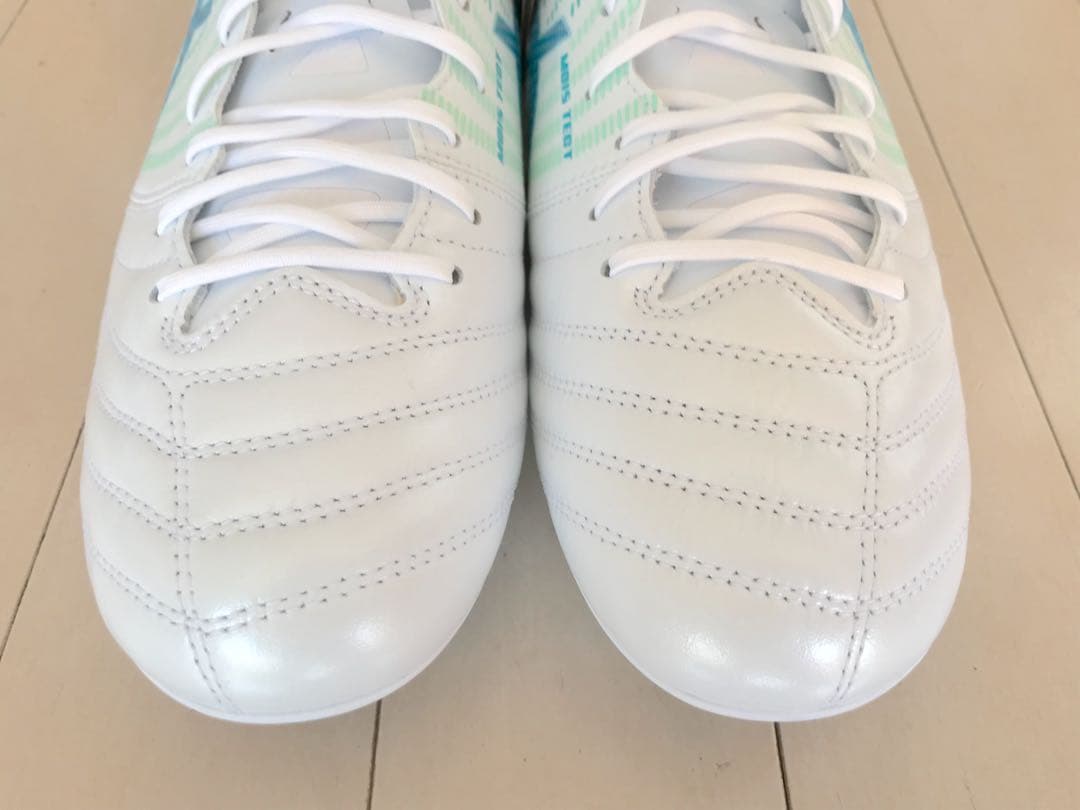 DSライトXフライプロ2 白/サックス　26.5㎝　新品。