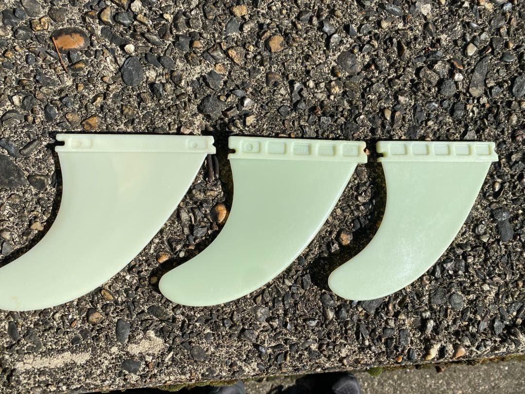 エッセンスショートボード 【初心者】　6‘2格安フィン付き