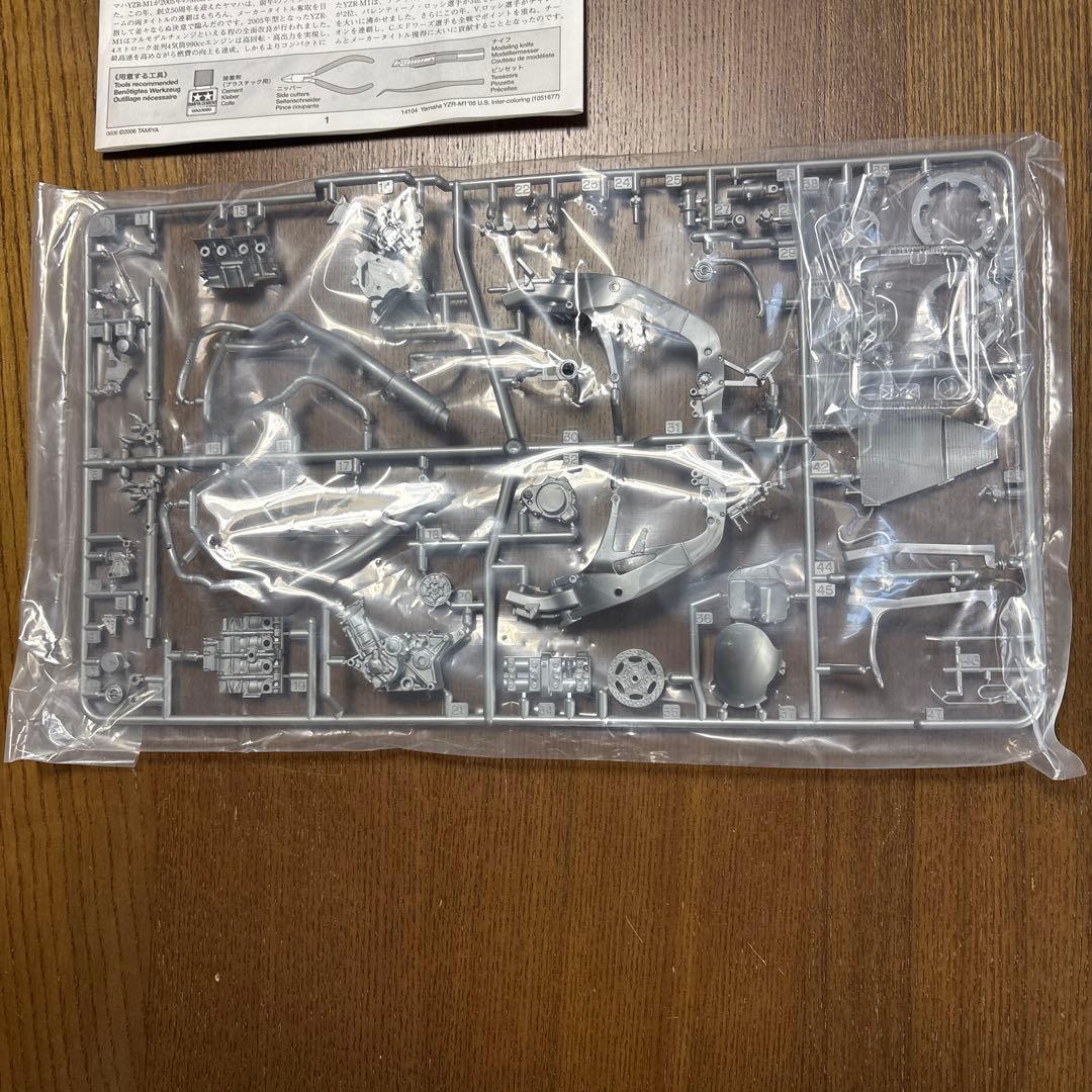 タミヤ　オートバイ　1/12 プラモデル　YZR-M1 ‘19 制作セット