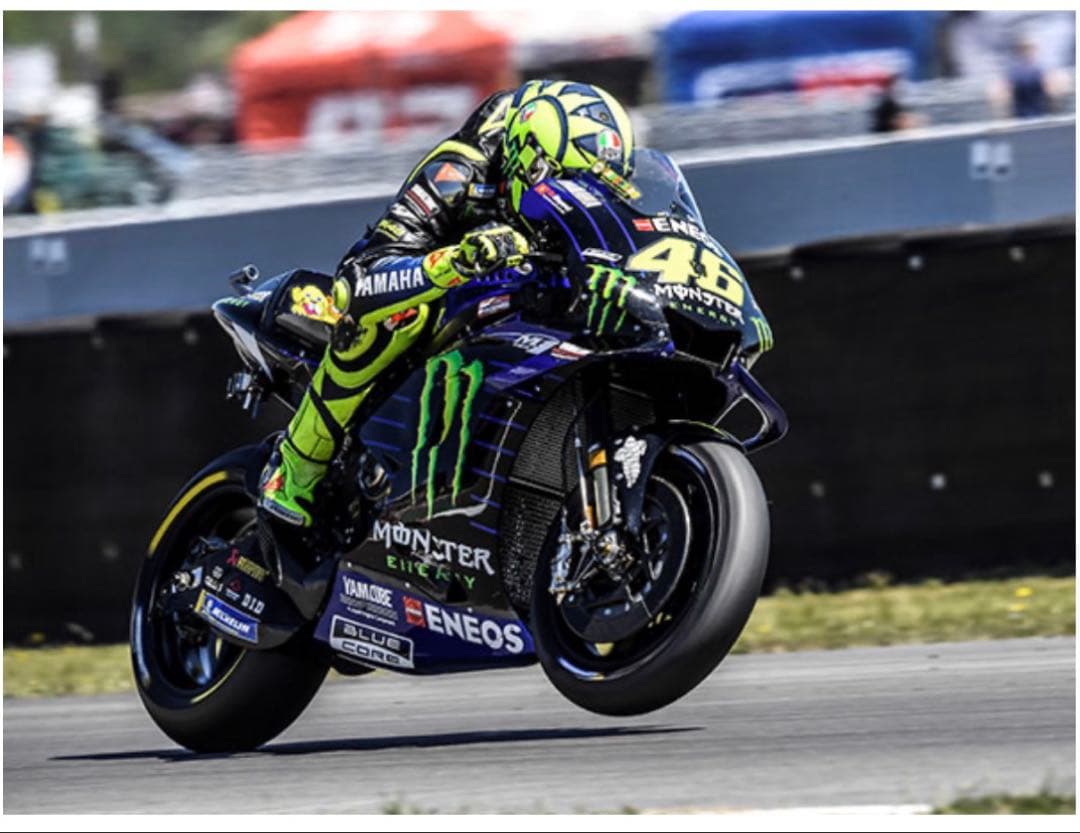 タミヤ　オートバイ　1/12 プラモデル　YZR-M1 ‘19 制作セット