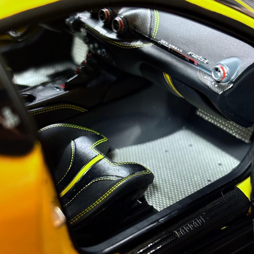 1/18 BBR フェラーリ F12 tdf GIALLO MODENA