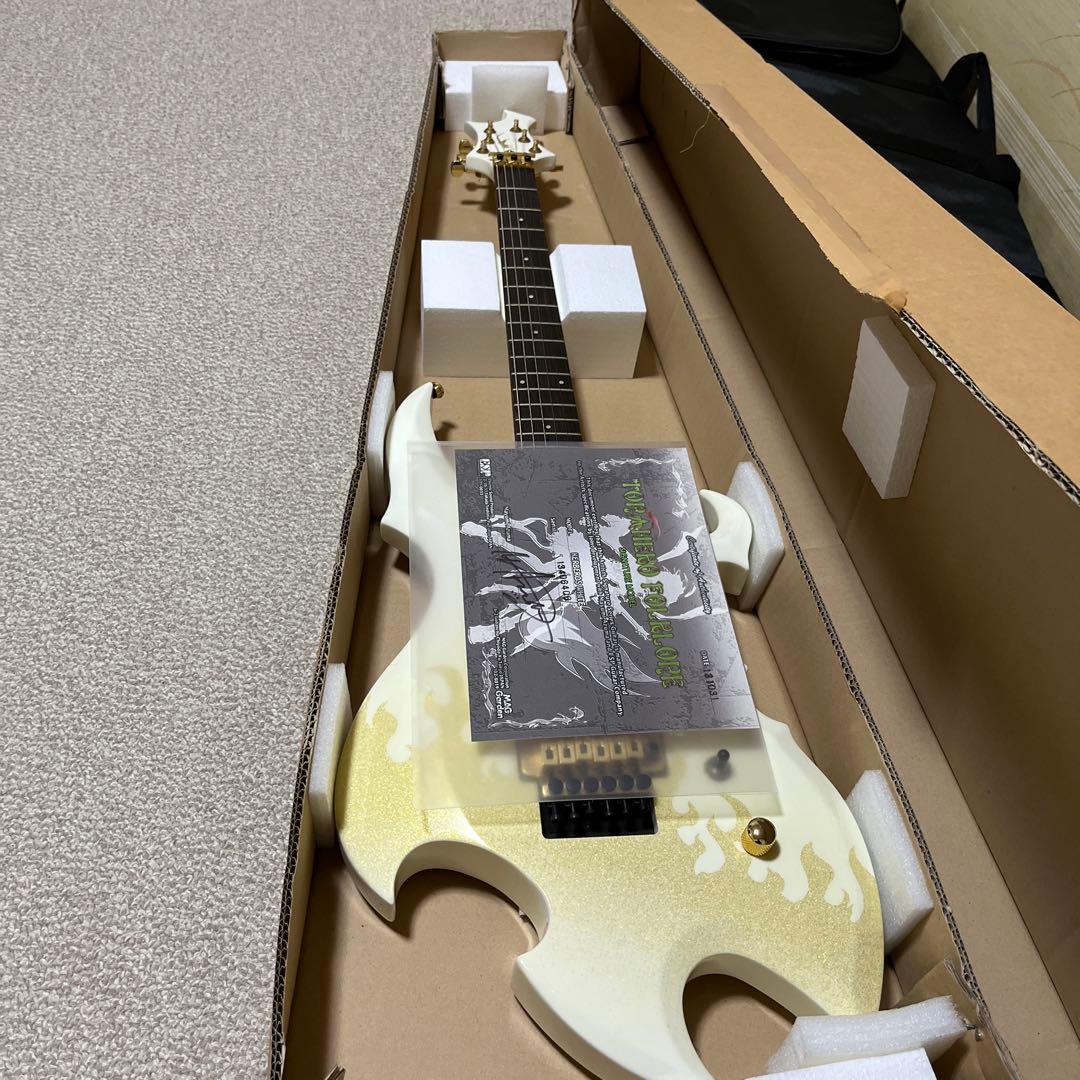 ESP とらねこフォークロア (TORANEKO FOLKLORE)直筆サイン入