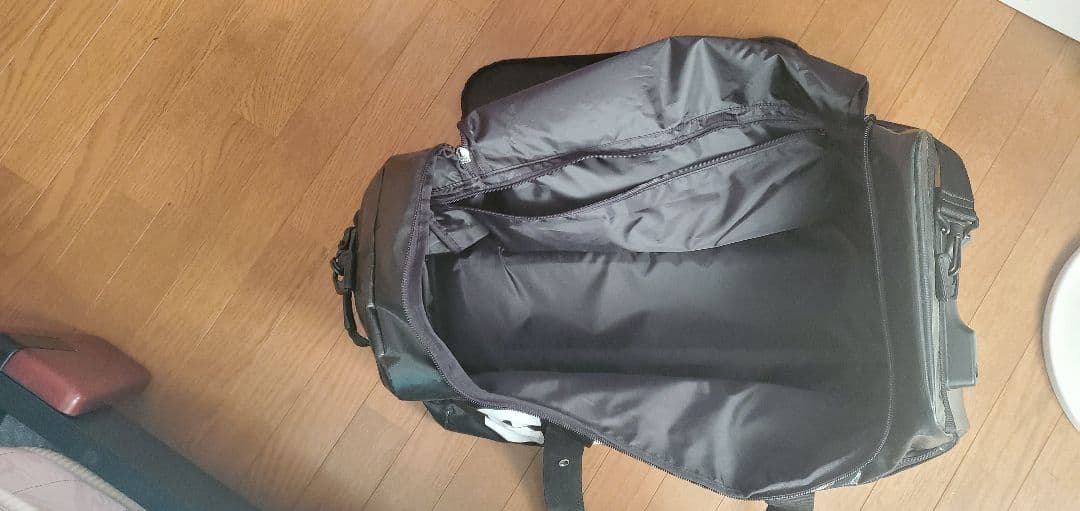 スボルメ　キャリーバッグ