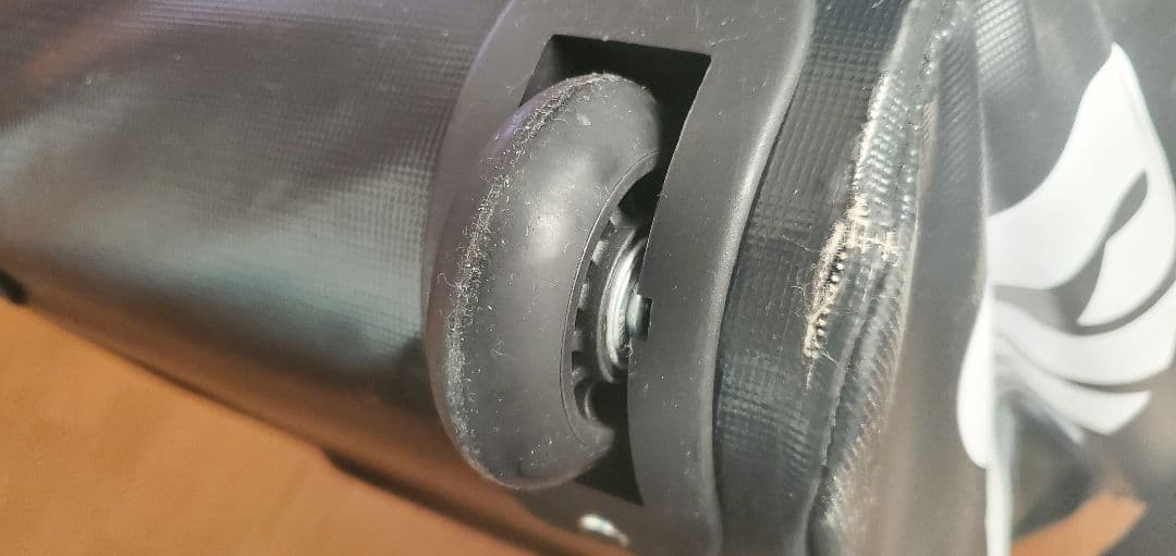 スボルメ　キャリーバッグ