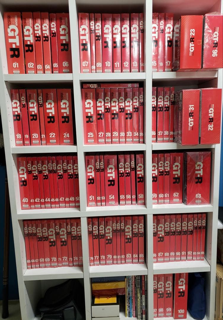 デアゴスティーニ✴︎GT-R R-35全巻1〜100 ✴︎エンジン101〜130巻
