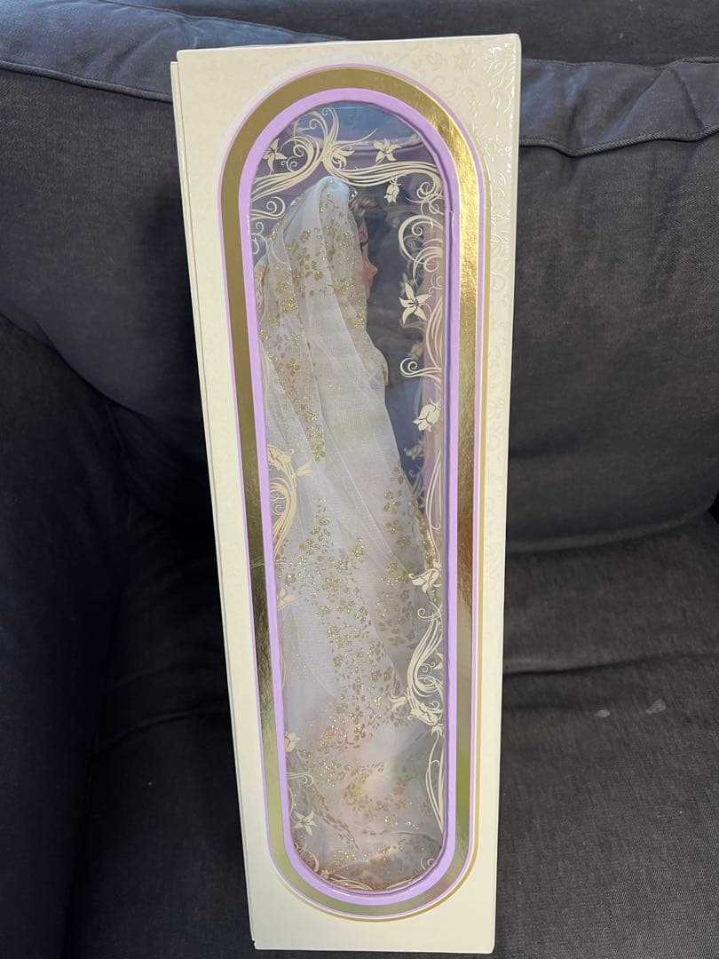 超希少 限定 8000体 ラプンツェル リミテッドドール 塔の上のラプンツェル