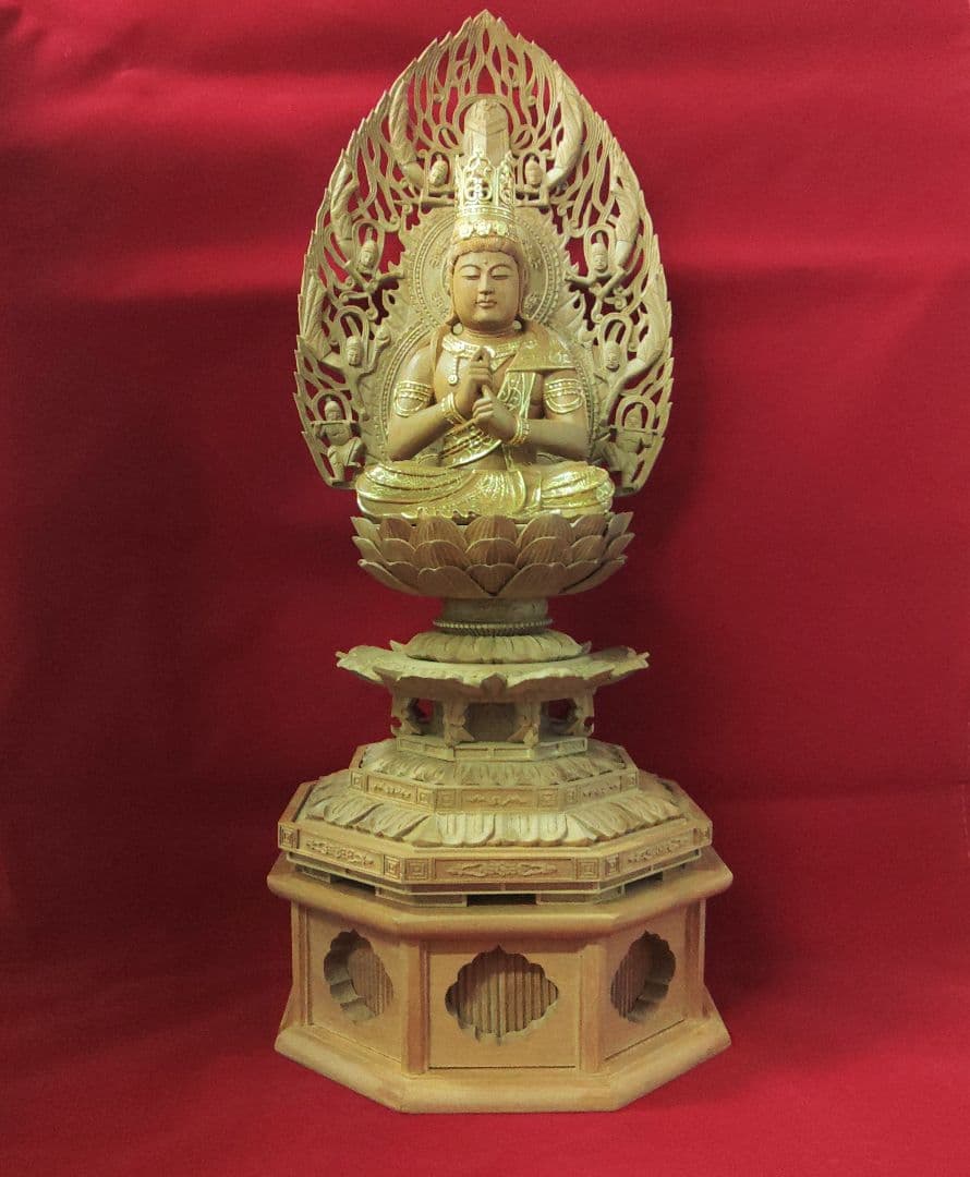 大日如来像(宝冠付き)