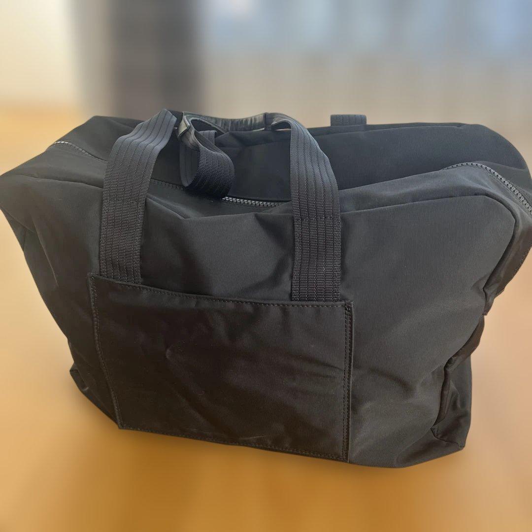 ブラックボストンバッグ　　ポールスミス