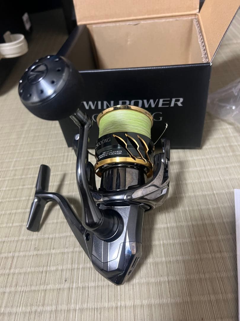 SHIMANO TWIN POWER C5000XG スピニングリール　美品！！