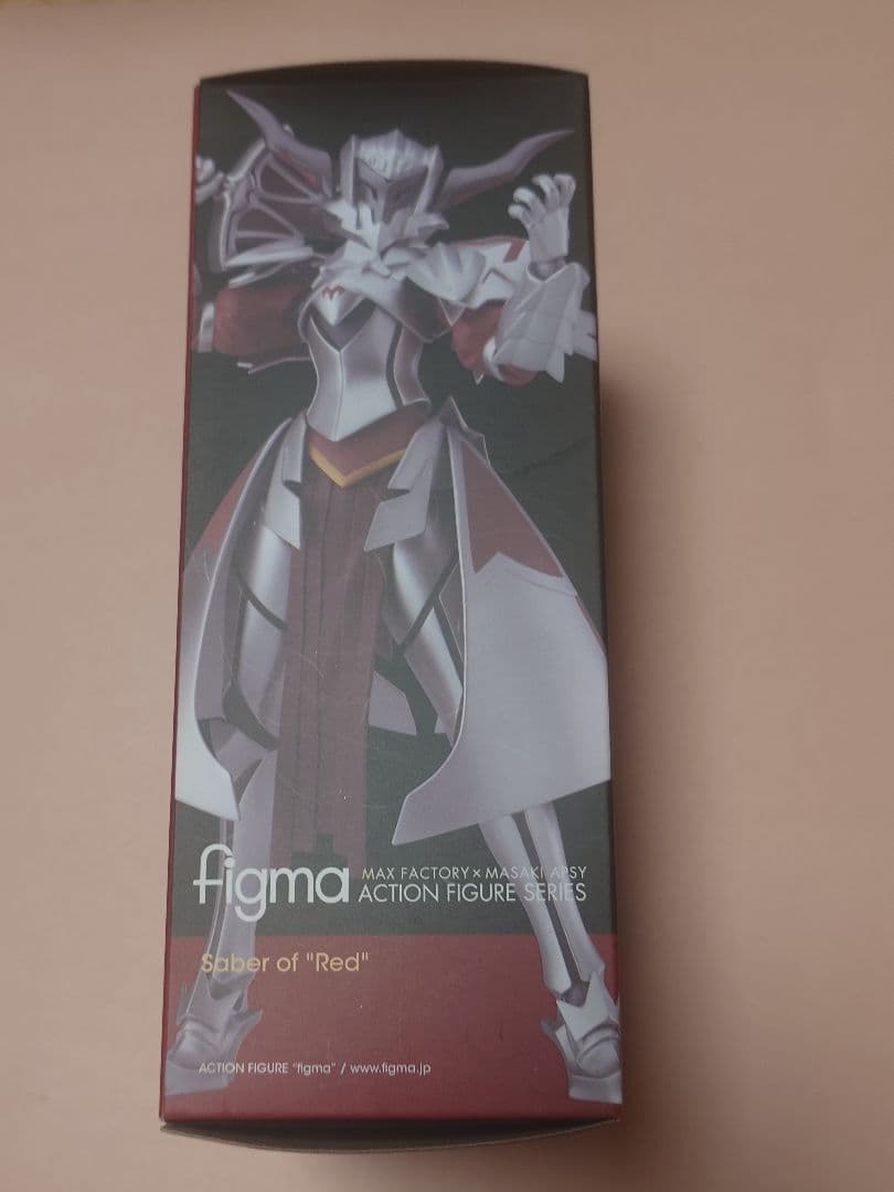 figma 414 赤のセイバー