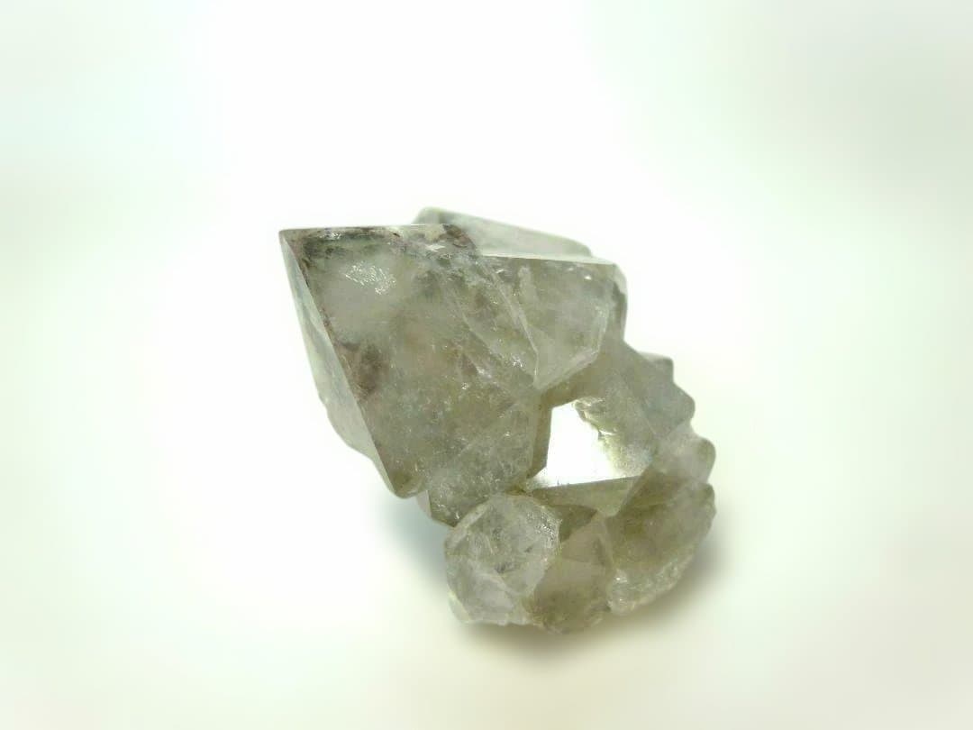 ダルネゴルスク 産 ヘマタイト イン クォーツ 水晶 鉱物