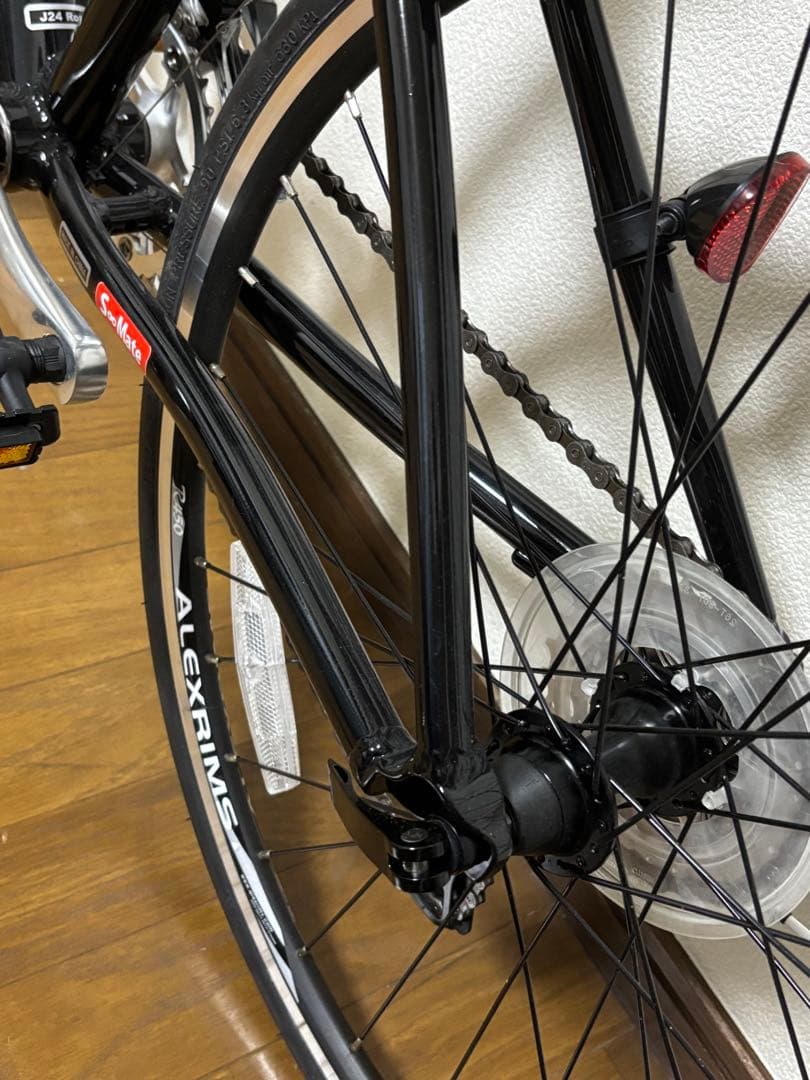 新品同様　LOUIS GARNEAU J24 Road ルイガノ　引取のみ