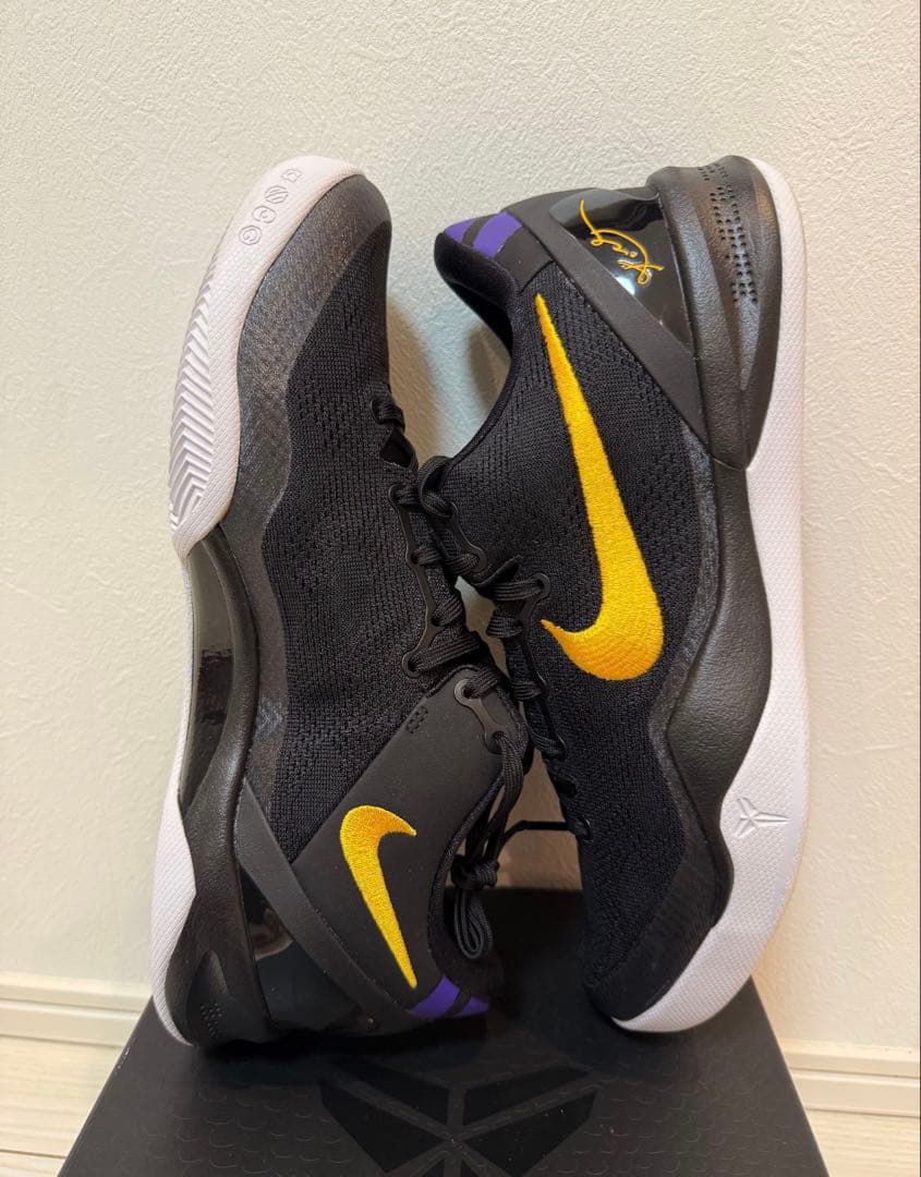 シューズ(男性用) Nike Kobe8 Protro BlackandUniversityGold
