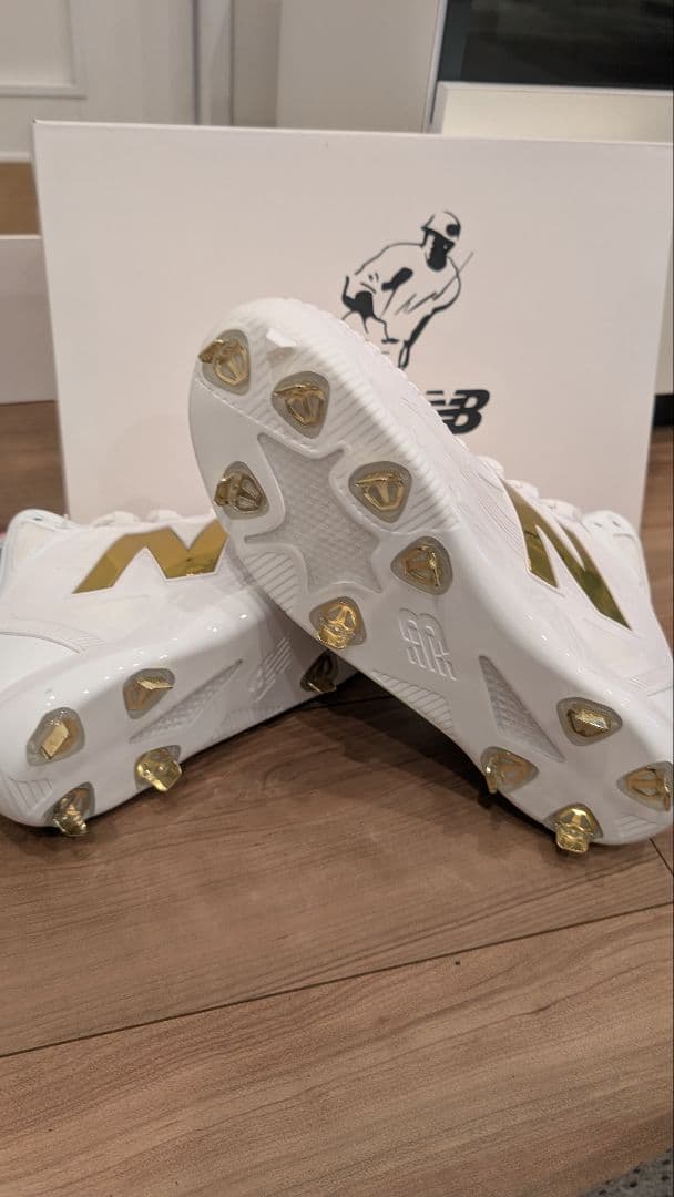 new balance ホワイト/ゴールド スパイク　大谷翔平
