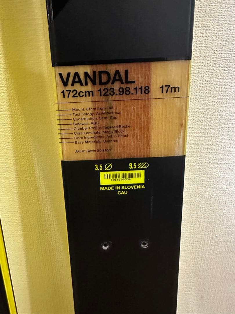 サイタマ氏専用4FRNT VANDAL スキー板 172cm 美品