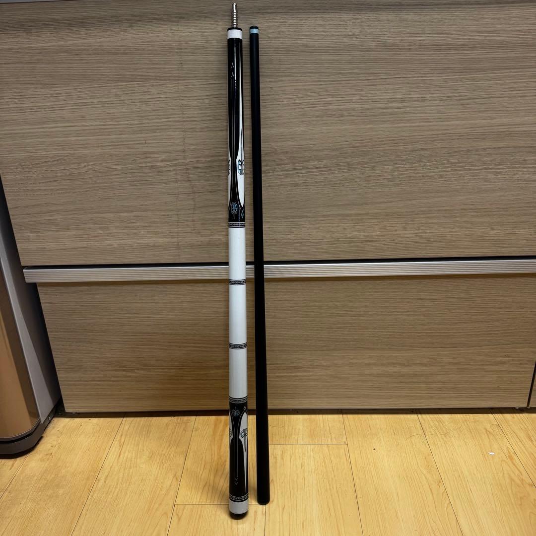 ビリヤード　キュー