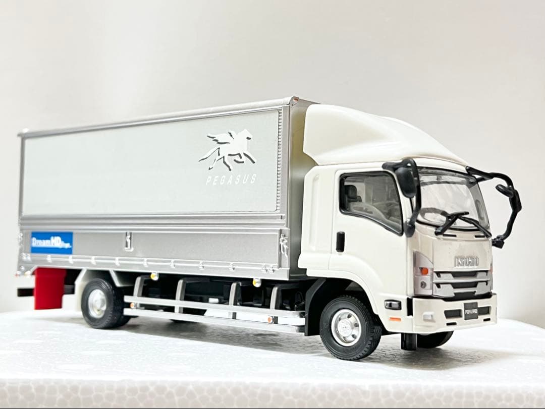 【超激レア】 いすゞ・フォワード　ペガサス　ドリームHD トラック野郎 デコトラ