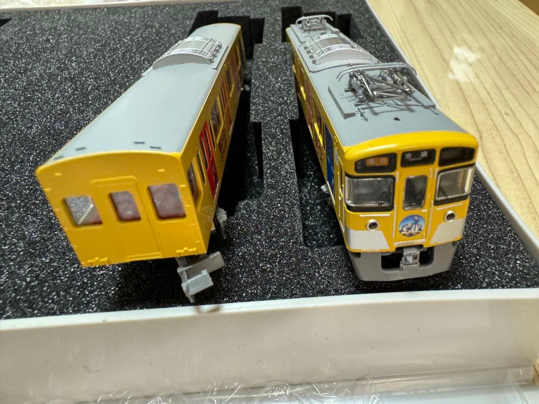 クロスポイント　西武新2000系2463編成　終末トレインコラボ記念ラッピング