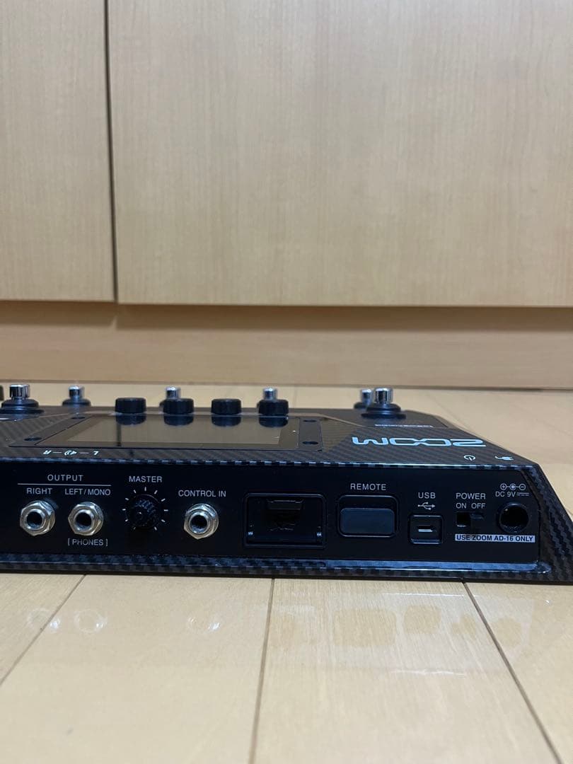 ZOOM G6 マルチエフェクター 本体 + ACアダプター