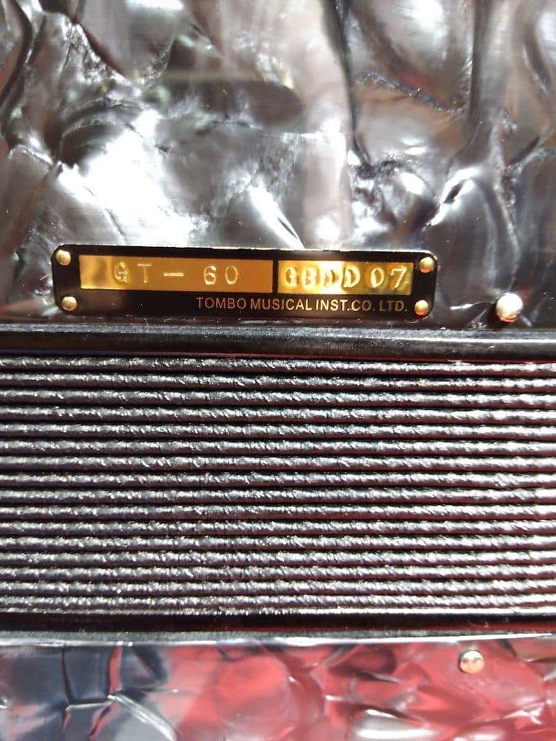 TOMBO Grandaile GT-60 アコーディオンケース付、簡易調律済