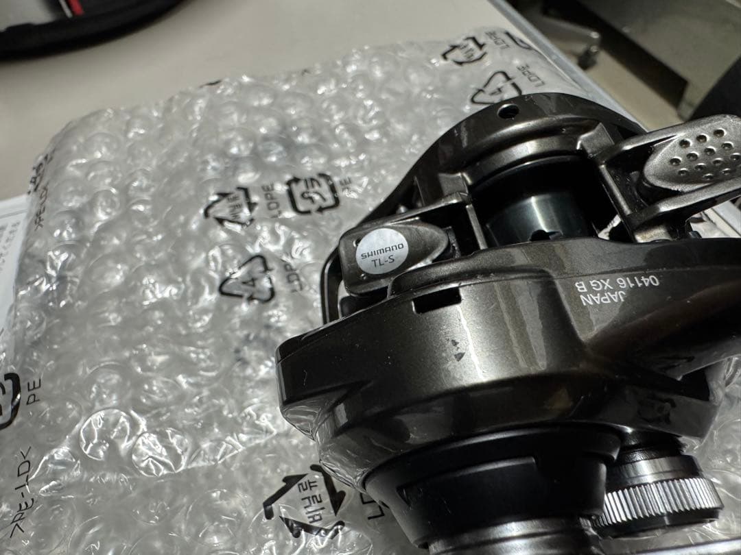 【シマノ】20メタニウムXG 右巻き　ベイトリール