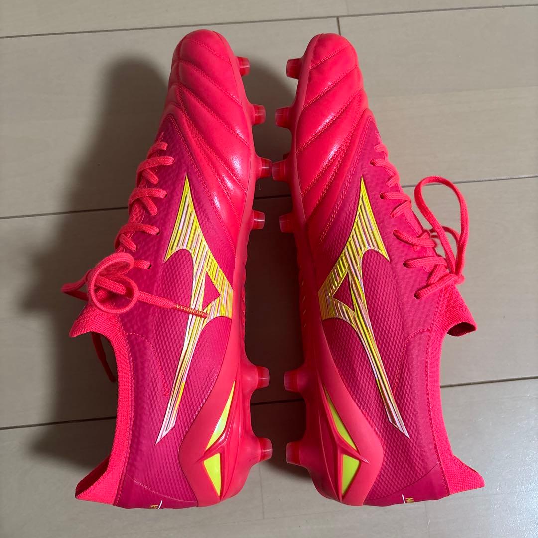 Mizuno Morelia NEO サッカーシューズ ピンク