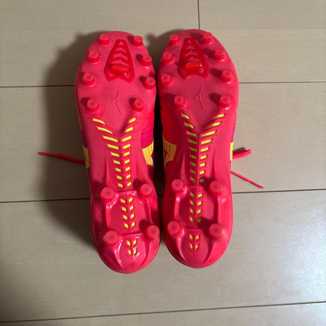 Mizuno Morelia NEO サッカーシューズ ピンク
