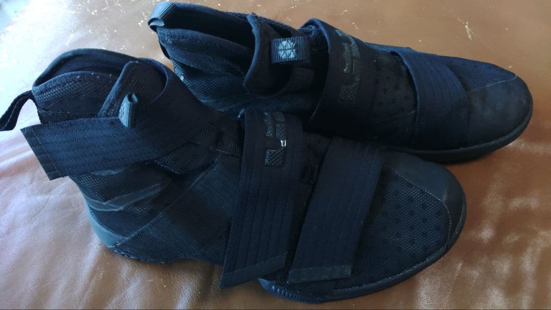 シューズ(男性用) NIKE ZOOM LEBRON SOLDIER 10 29cm