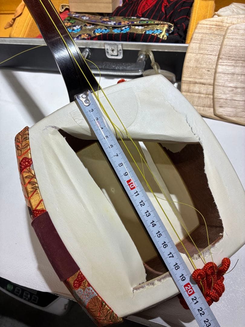 希少最高級 三味線 セット K18 18金 金細 綾杉胴 バチ 撥 糸巻 駒