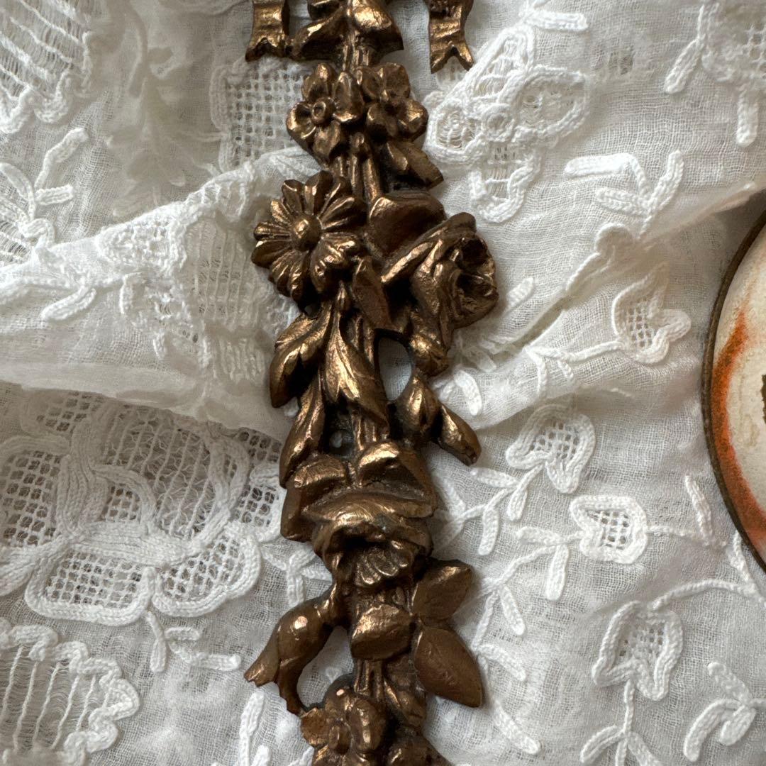 フランスアンティーク　オルモル装飾パーツ　リボンモチーフ　レリーフ