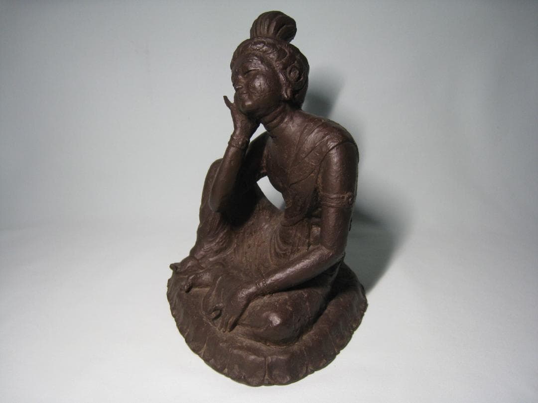 ブロンズ製　【やすらぎ】友沢正彦　おはぐろ技法　如意輪観音菩薩坐像