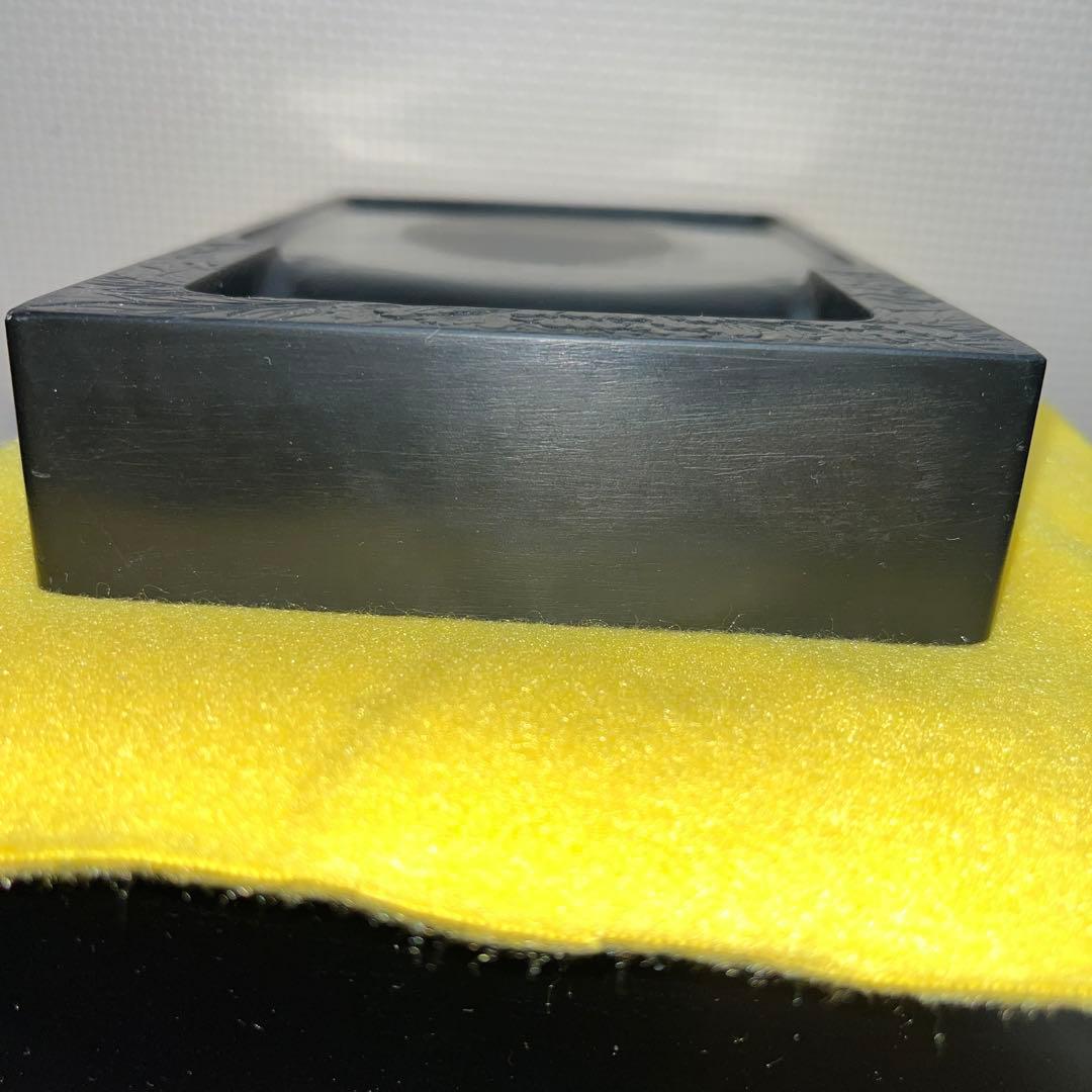 ⭕️端渓硯　牡丹彫刻美しい　硯陰を削り彫り