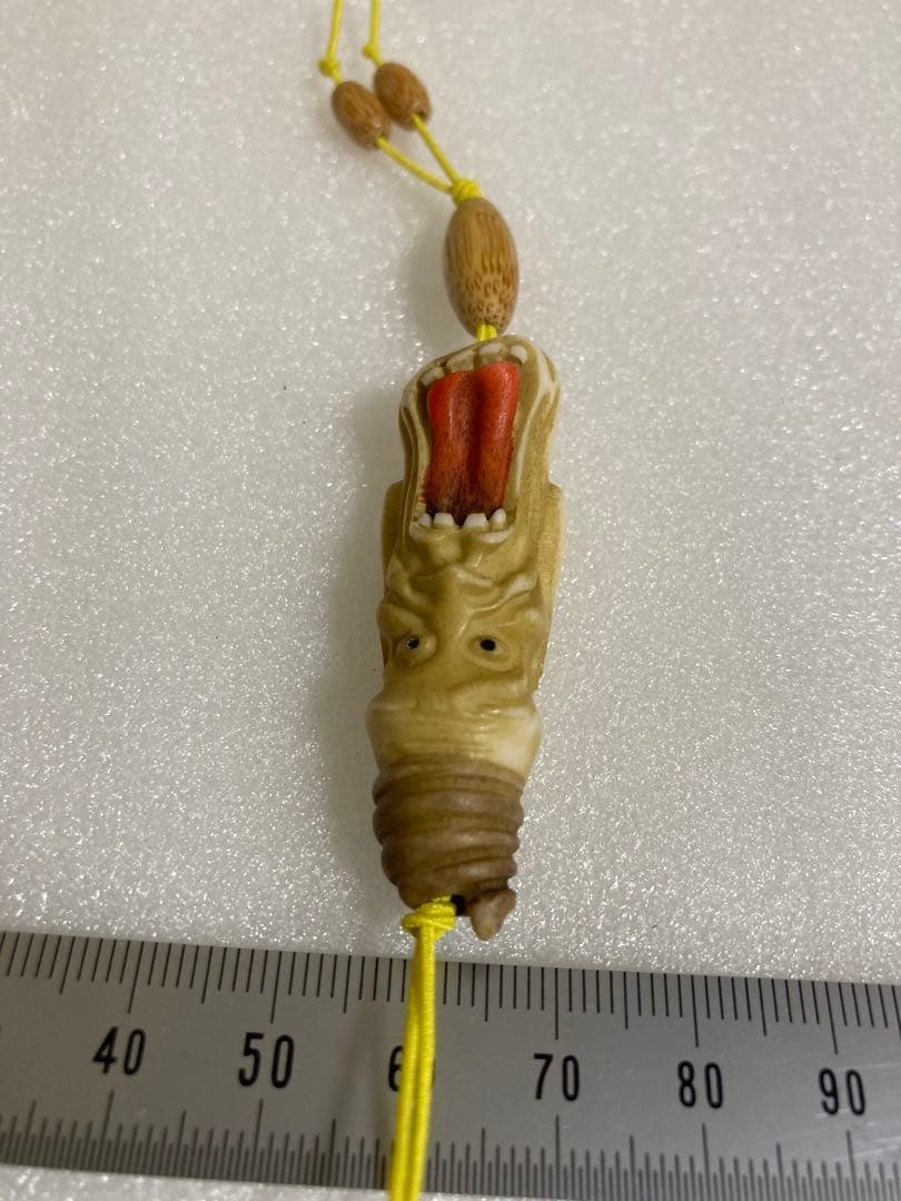 天然素材　びっくり爺　彫刻　提げ物　根付